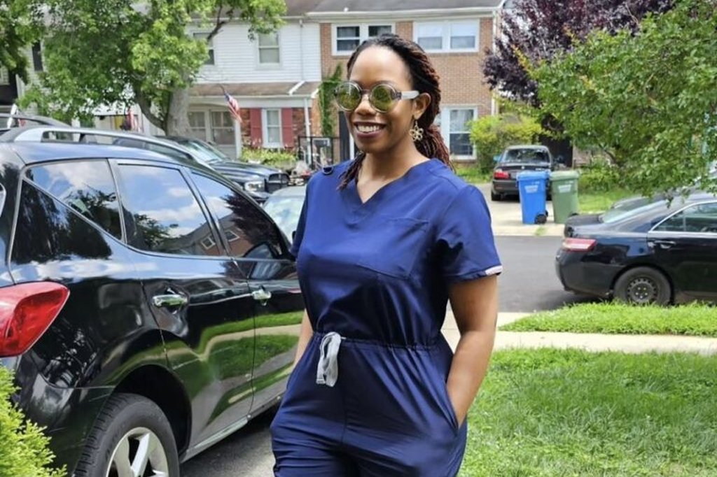 Best Medical Scrubs for Healthcare Pros: Comfort & Style